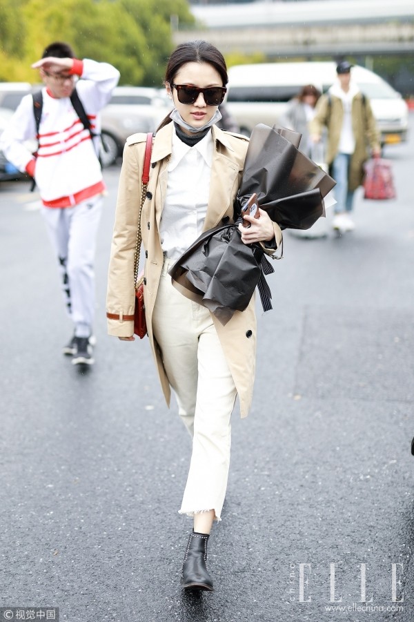 内搭换成同色系,显瘦显高变高级!