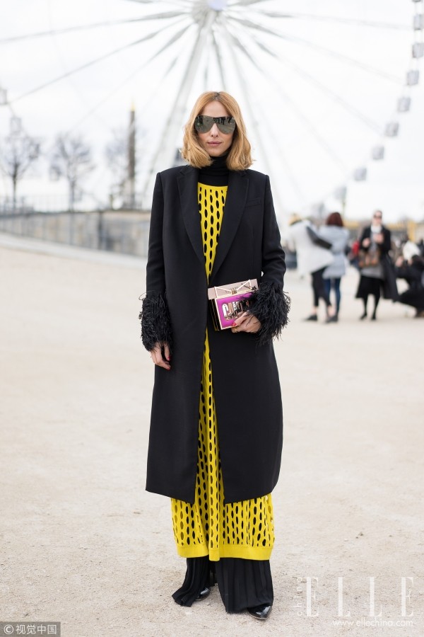 拥有一条高领毛衣裙,美翻整个冬天!