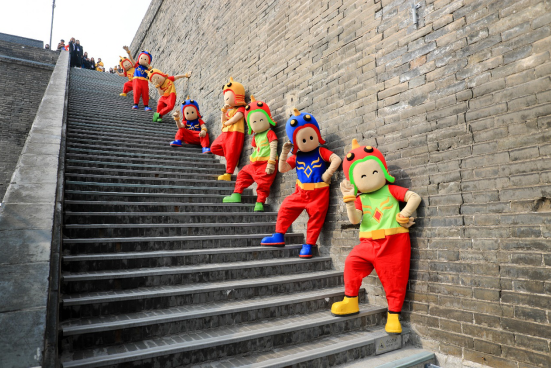 1541988623160895.png blob.png