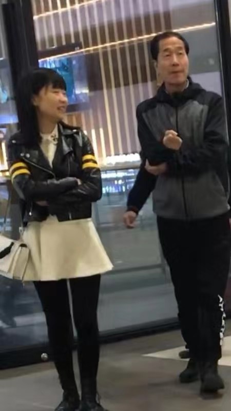 a1992420eb6245cf8339c6e68d2b64fa-1 a1992420eb6245cf8339c6e68d2b64fa-1