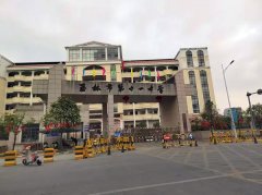 广西玉林:五校联合招标遭质疑!投诉违规合并标段,排斥中小企业